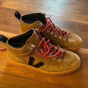 Veja hiking shoes